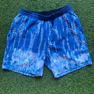 Lululemon Men’s Athletic Shorts Size Medium - Blue Tie Dye excellent condition!